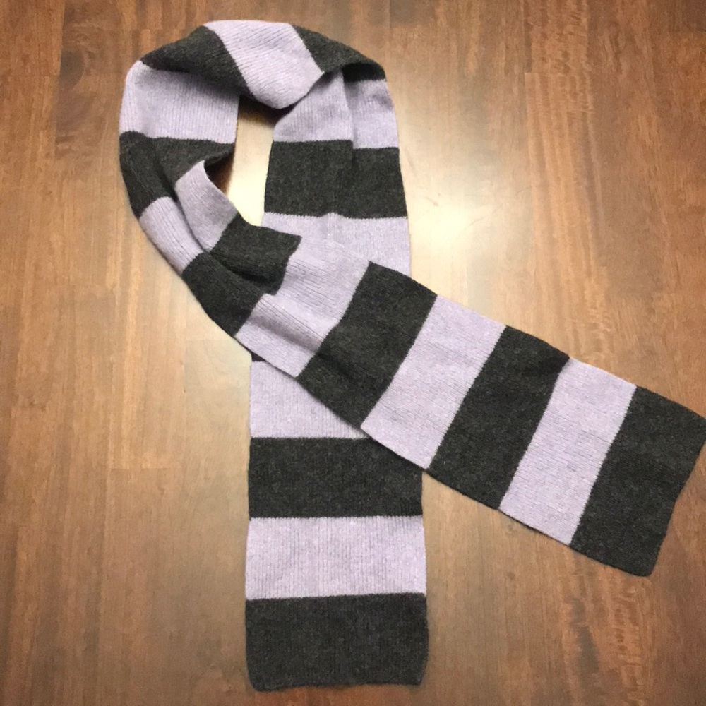 Gap 100% Lambswool Scarf